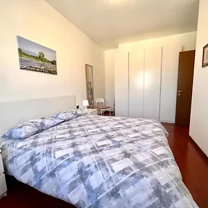 Todeschini 27 Appartamento